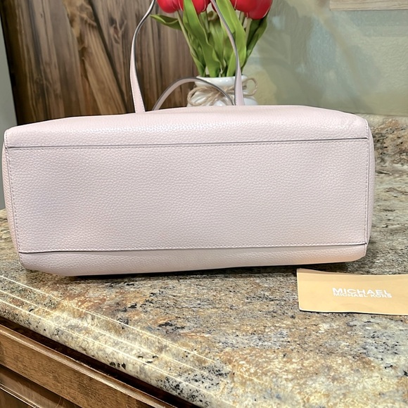 Michael Kors Charlotte Large 3-in-1 Tote Crossbody Handbag Leather Powder Blush - Picture 11 of 11